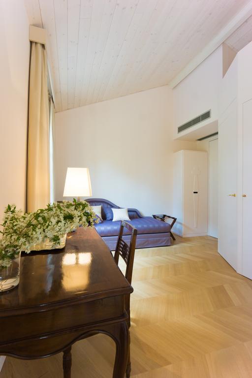 Relais Di Villa Adinolfi Annone di Brianza Pokoj fotografie